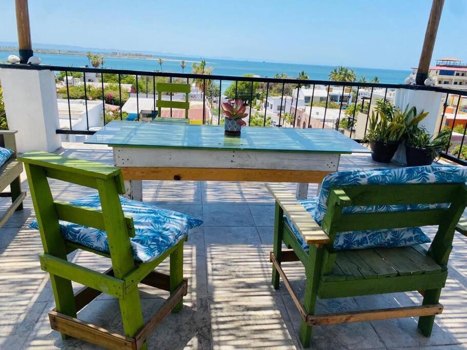 Casa Bahia 2 Blocks Malecon Amaizing Ocean View Lägenhet La Paz Exteriör bild